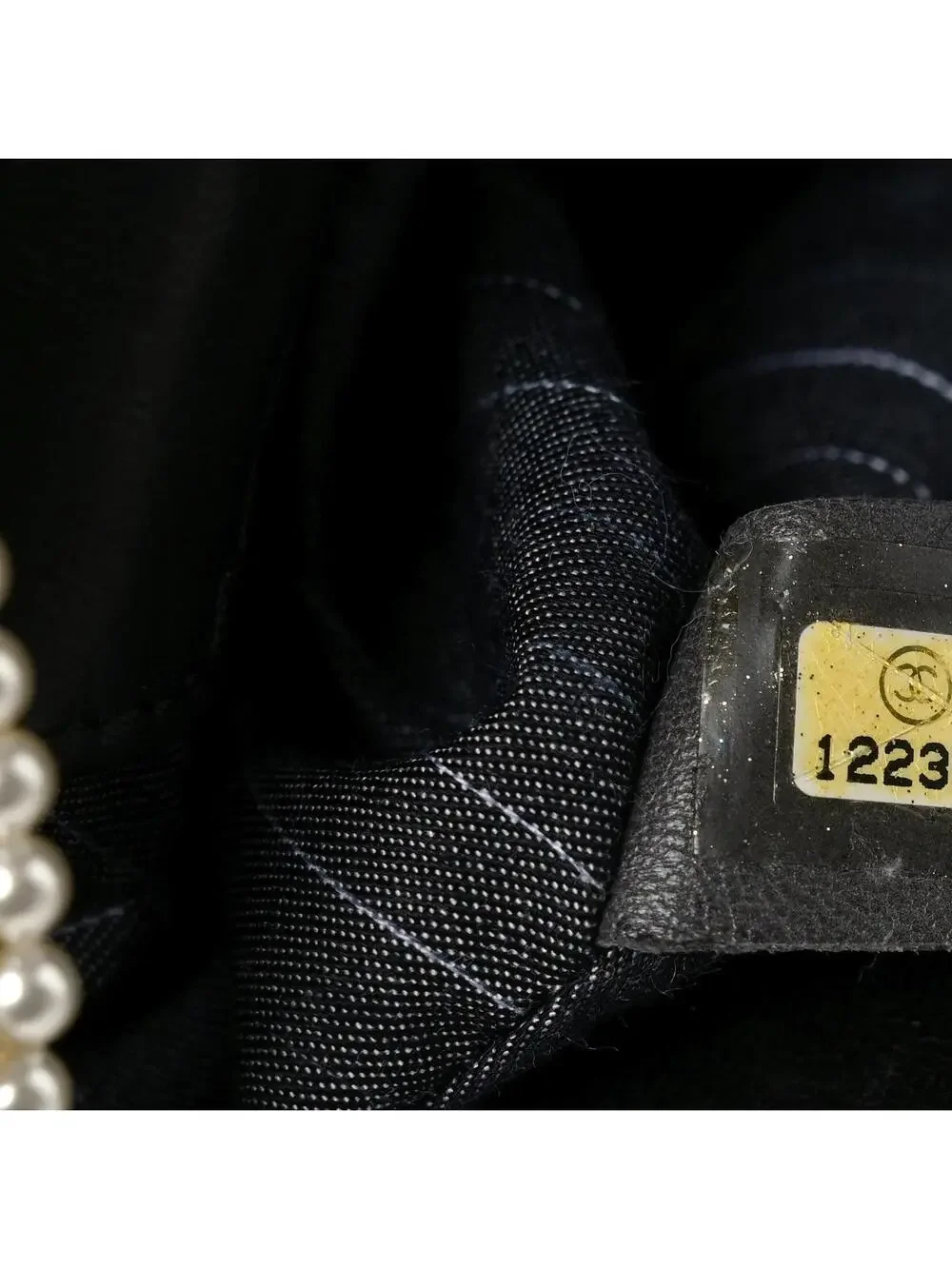 Chanel Lambskin Quilted Medium #264372C66B - Picture 7 of 10